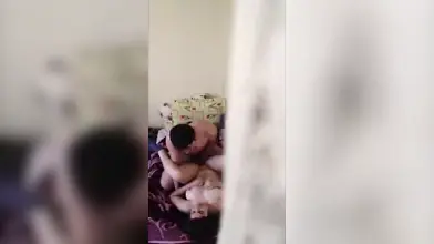 イランの大学生の女の子と男の子の本物の隠しカメラセックスとオーガイズム