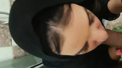 大学の女子大生とセックスして精液を飲む。